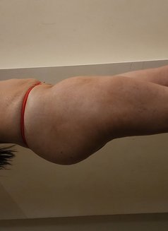 Saloni Karthik - escort in Bangalore Photo 2 of 2