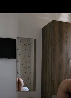 Saloni Karthik - escort in Bangalore Photo 10 of 10