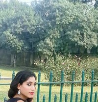 Saloni Sen - Transsexual escort in Mumbai