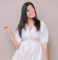 Saloni Sharma - escort in Gurgaon Photo 1 of 4