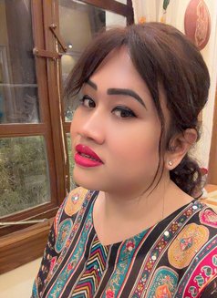 Saloni video service - escort in Kolkata Photo 10 of 14