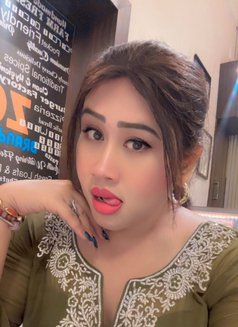 Saloni video service - escort in Kolkata Photo 12 of 14