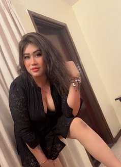 Saloni video service - puta in Mumbai Photo 8 of 8