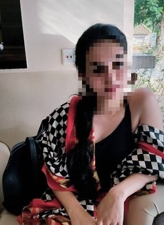 Saloni Web cam & real meet - escort in Hyderabad Photo 1 of 2