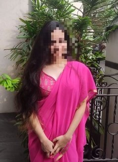 Saloni Web cam & real meet - escort in Hyderabad Photo 2 of 2