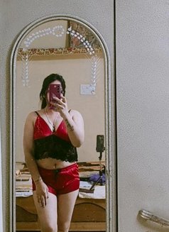 Saloni X - puta in Indore Photo 1 of 10