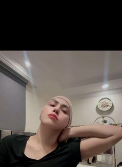 Saloom - Masajista in Riyadh Photo 3 of 7