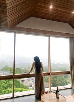 Salsa - escort in Jakarta Photo 3 of 8