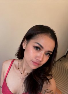 Salsa - escort in Singapore Photo 11 of 17