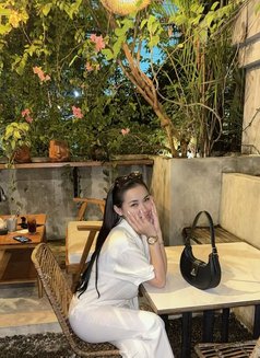 Salsa - escort in Singapore Photo 14 of 17