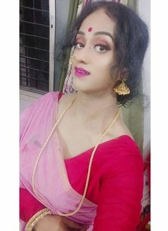 Salu - Acompañantes transexual in Chandigarh Photo 3 of 3