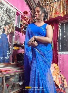 Salu - Transsexual escort in Mumbai Photo 4 of 4