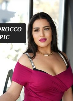 Salwa - Masajista in Dubai Photo 1 of 4