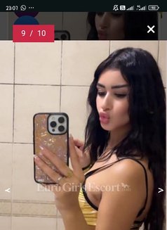 Salwa - escort in Dubai Photo 7 of 8