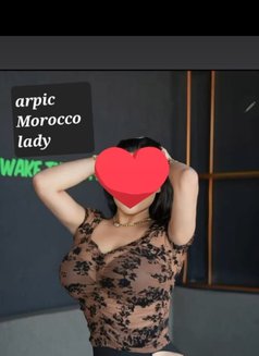 Salwa - masseuse in Dubai Photo 4 of 5