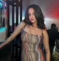 Salyex - escort in Muscat