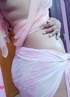 Salza Sabum Begum - escort in Mumbai Photo 3 of 23