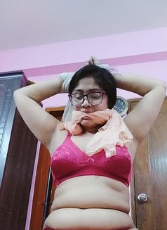 Salza Sabum Begum - escort in Mumbai Photo 5 of 23