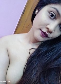 Salza Sabum Begum - escort in Mumbai Photo 20 of 23