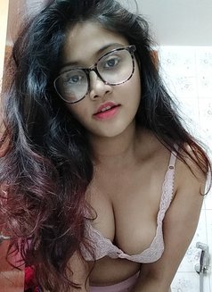 Salza Sabum Begum - escort in Mumbai Photo 21 of 23