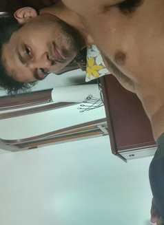 Sam 6 Inches Full Service for Ladies - Male escort in Dubai Photo 2 of 5