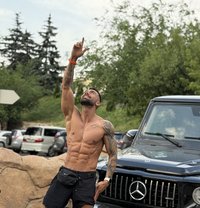 Sam - Male escort in Dubai