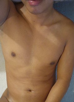Sam Bang - Male escort in Bangalore Photo 3 of 5