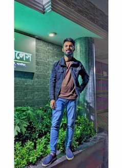 Sam - Male escort in Dhaka Photo 2 of 2