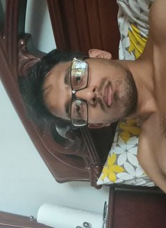 Sam Banks for Ladies - Male escort in Dubai Photo 1 of 6