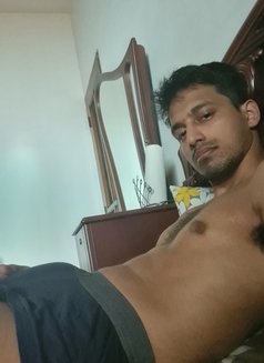 Sam Banks for Ladies - Male escort in Dubai Photo 1 of 6