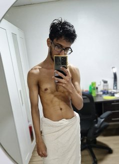 Sam Banks for Ladies - Male escort in Dubai Photo 6 of 6