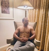 Sam Biggg cockkkk Want to enjoy Try mee. - Male escort in Kolkata