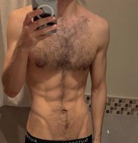 Sam BISEXUAL (VIP) - Male escort in Dubai