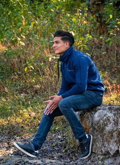 Sam - Acompañantes masculino in Abu Dhabi Photo 6 of 6