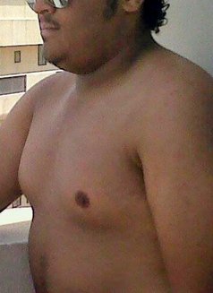 Sam - Male escort in Cairo Photo 1 of 3