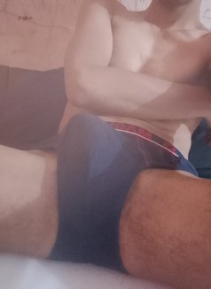 Sam F Expert - Acompañantes masculino in New Delhi Photo 9 of 10