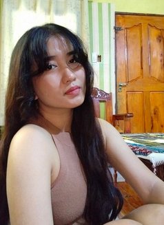 Sam - masseuse in Makati City Photo 3 of 3