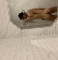 Sam - Transsexual escort in Makati City