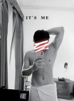 Sam for Lonely Ladies and Girls - Male escort in Colombo Photo 2 of 6