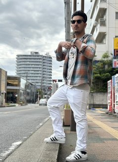 Sam - Male escort in Tokyo Photo 3 of 6