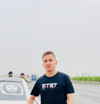 Sam Gadisove - Male escort in Noida