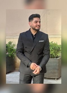 Sam - Male escort in Beirut Photo 1 of 1