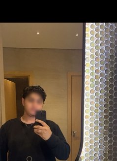 Sam - Male escort in Dubai Photo 1 of 2