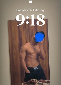 Sam - Male escort in New Delhi Photo 2 of 6