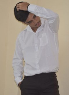 Sam - Male escort in Ambala Photo 1 of 1