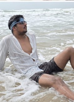 Sam - Male escort in Bangalore Photo 2 of 3