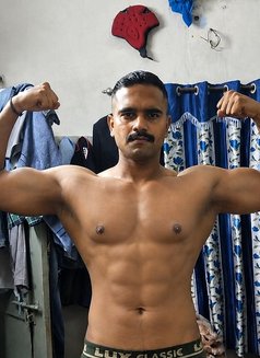 Sam - Male escort in Chandigarh Photo 1 of 5