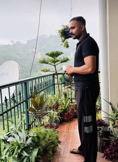 Sam - Male escort in Chandigarh Photo 3 of 5