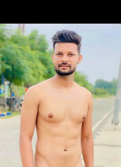 Sam - Male escort in Chandigarh Photo 3 of 3