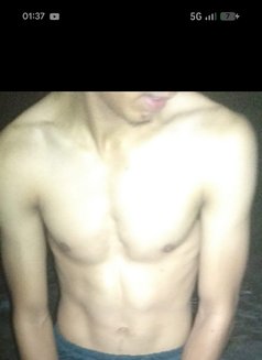 Sam - Male escort in Chandigarh Photo 4 of 5